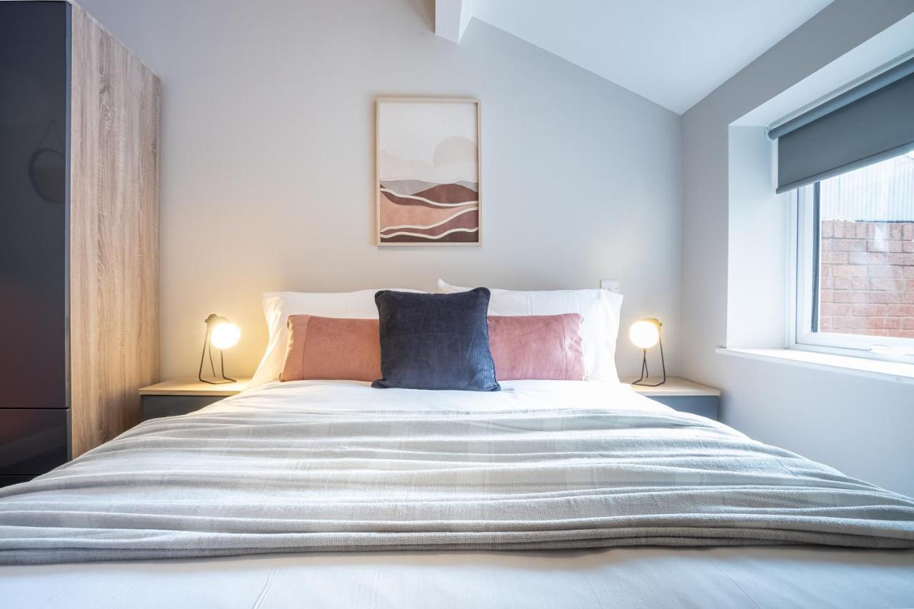 Elegant 1 Bedroom Apartments View & Parking By Opulent サンダーランド エクステリア 写真